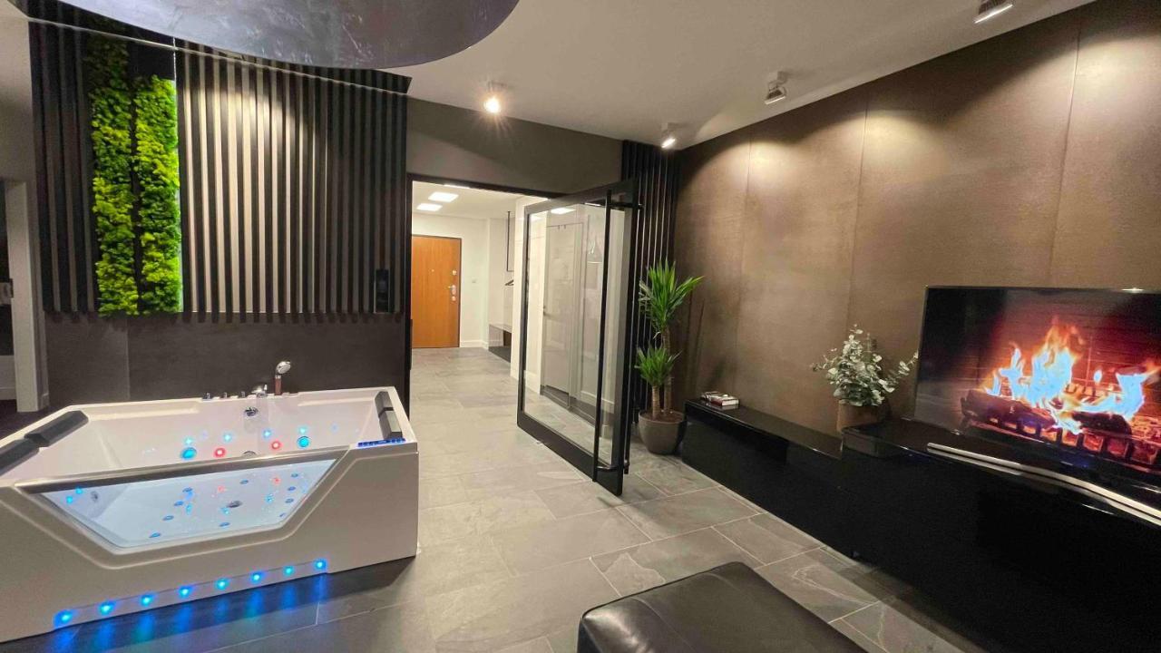 Magspace River View Jacuzzi Apartment Gdansk Exterior foto